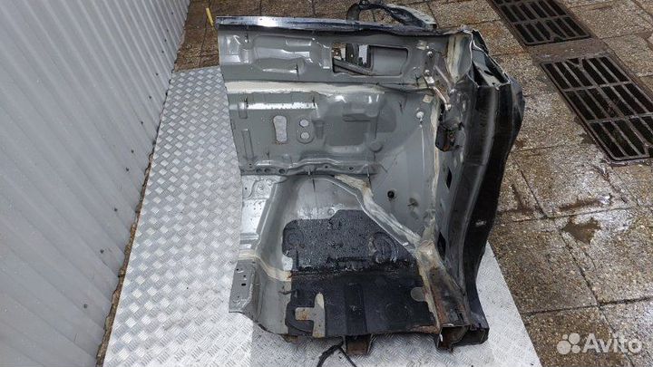 Б/У Б/У Четверть Состояние хорошее, оригинал, есть