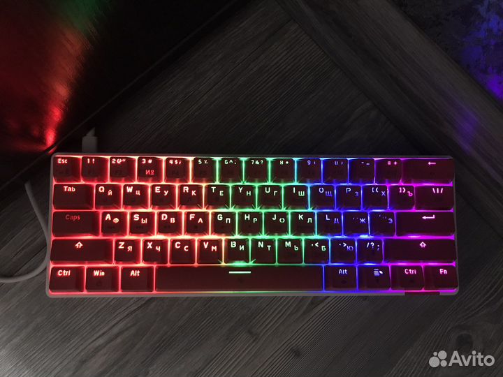 Игровая механическая клавиатура
