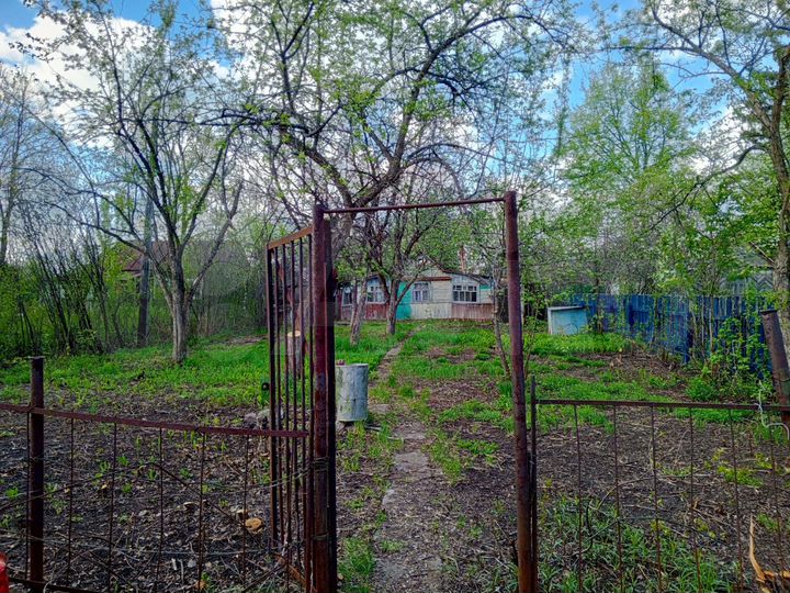 Дача 15 м² на участке 5 сот.