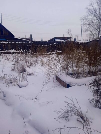 Дом 25 м² на участке 8 сот.