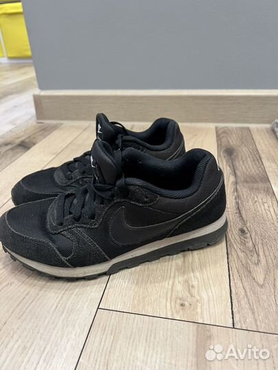 Кроссовки nike md runner 2