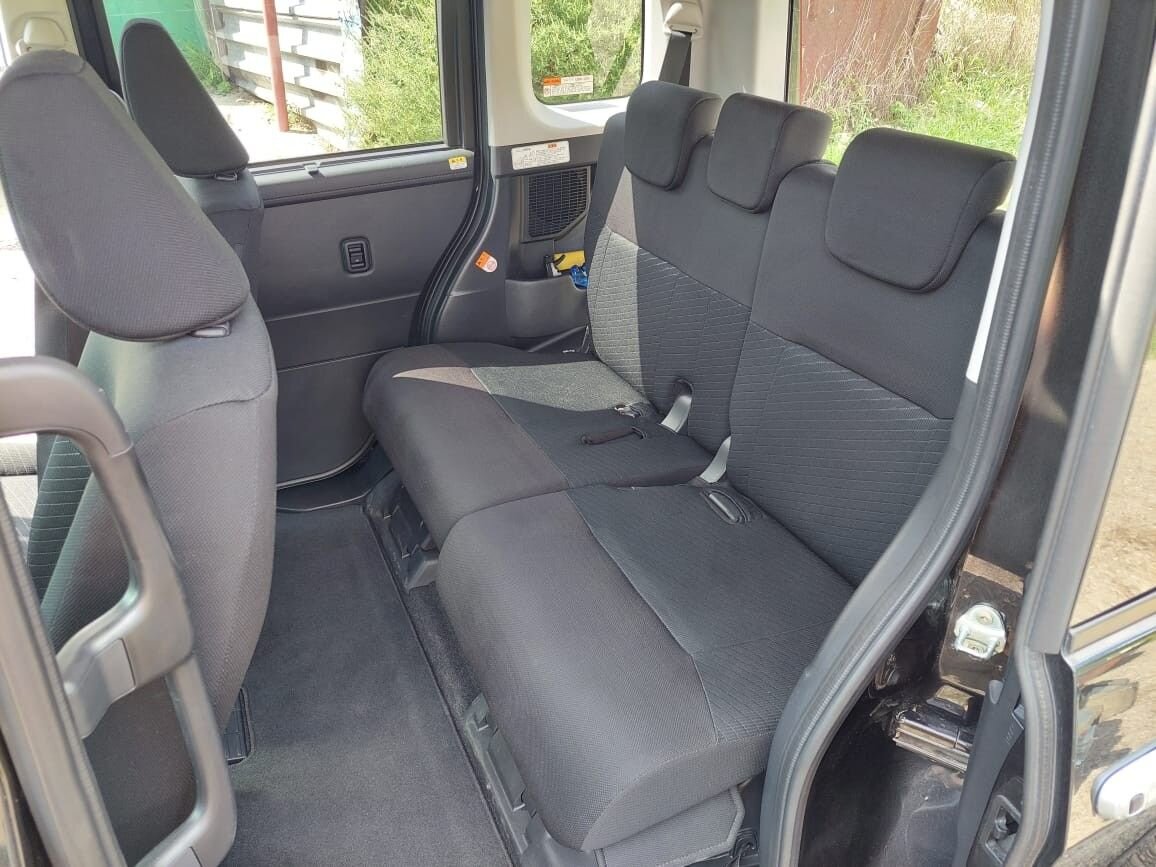 Toyota Roomy: фото владельца