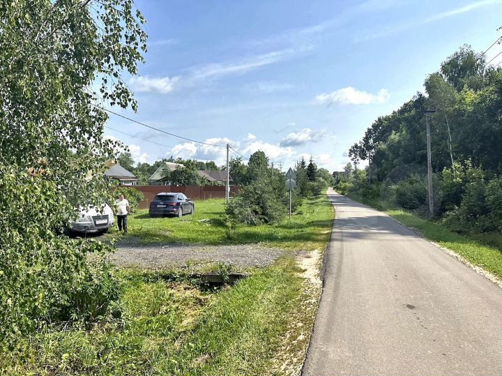 Участок 8 сот. (ИЖС)