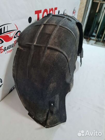 Подкрылок задний Skoda Yeti 12