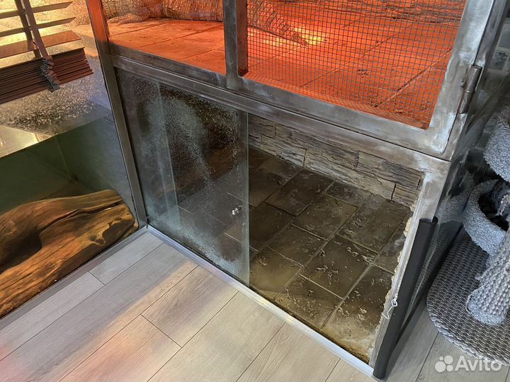 Террариум для крокодила