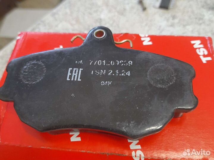 Колодки передние logan