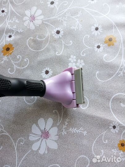 Расческа для кошек и мелких собак