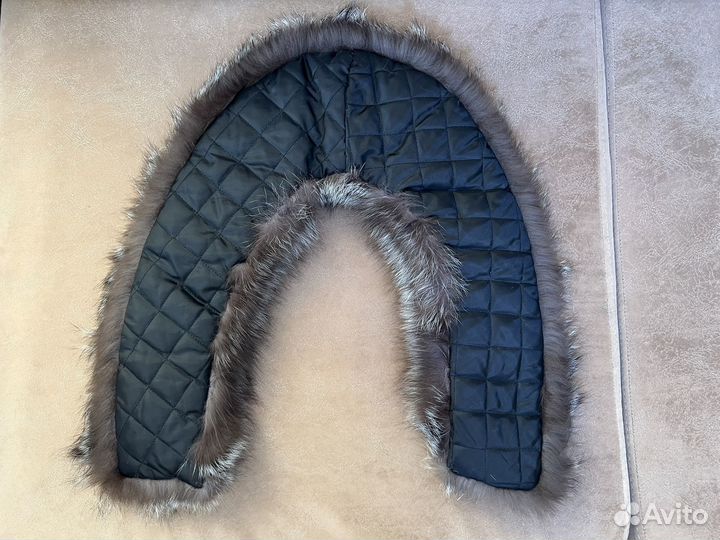 Меховой воротник чернобурка