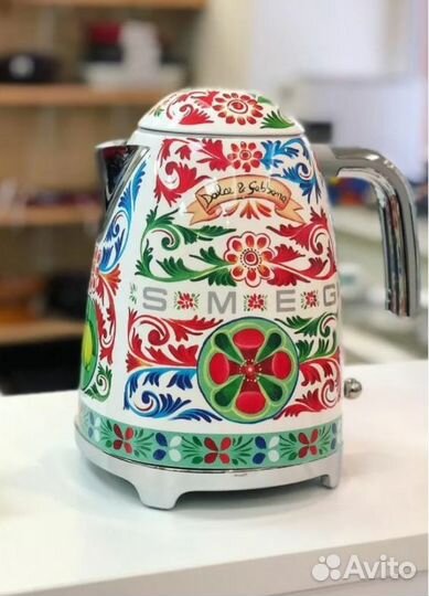 Чайник и тостер новый Smeg Dolce&Gabbana