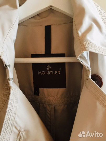 Плащ Moncler