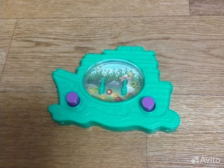 Корабль игрушка