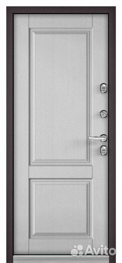 Дверь входная в дом