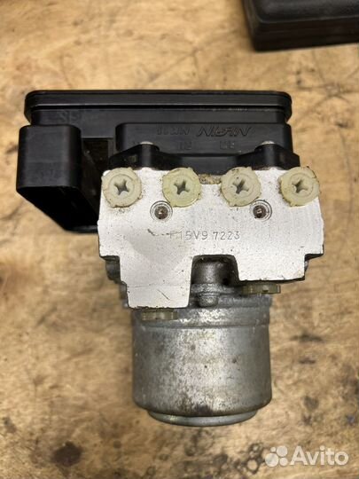 Honda accord 7 блок абс seae1