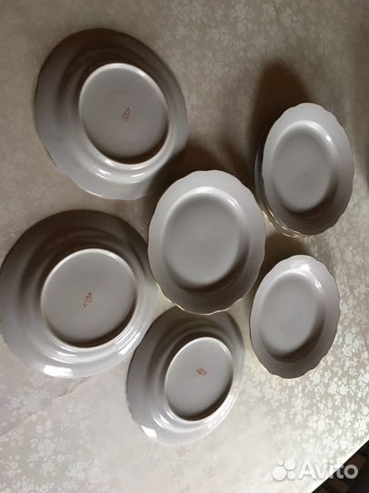 Тарелки Кузнецов 2 шт тарелки Дулево 8 шт