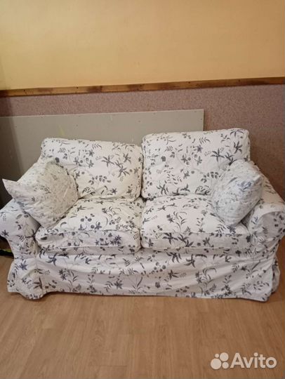 Диван IKEA