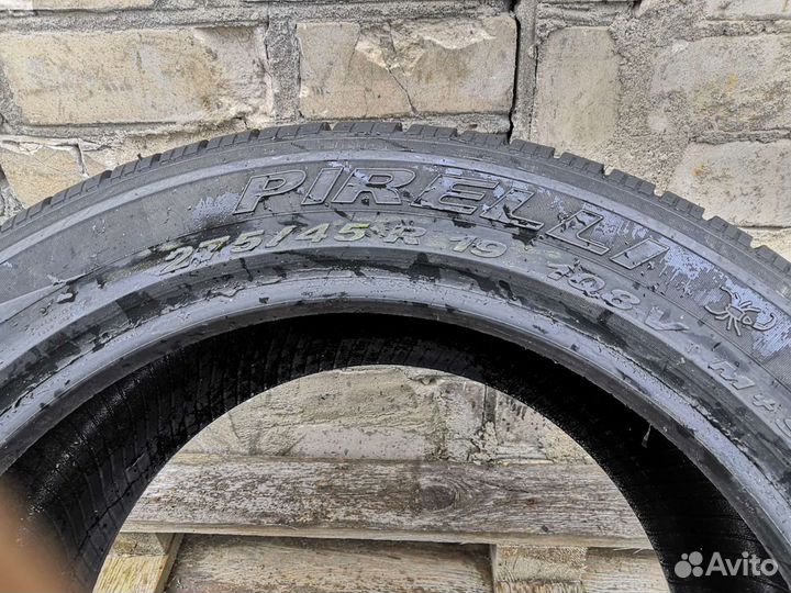Pirelli Scorpion Ice&Snow 275/45 R19