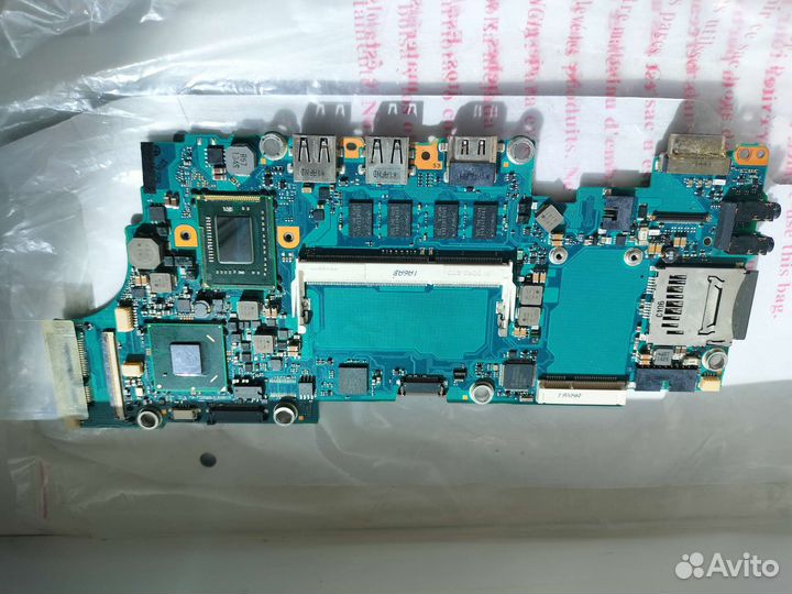 Материнская плата Toshiba z830 z835