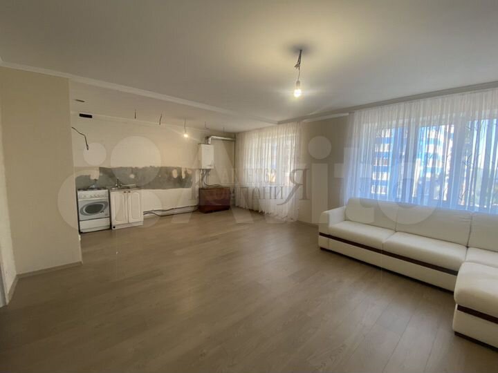 2-к. квартира, 66 м², 7/10 эт.