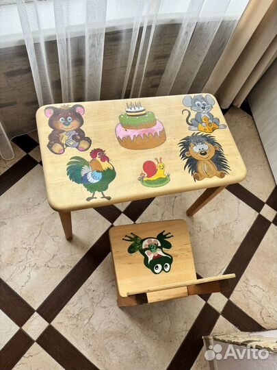 Детский стол и стул