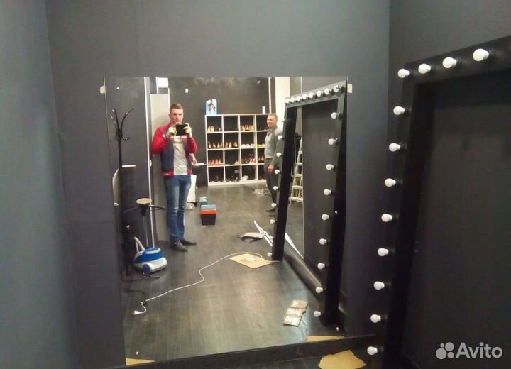 Зеркала на заказ в спальню