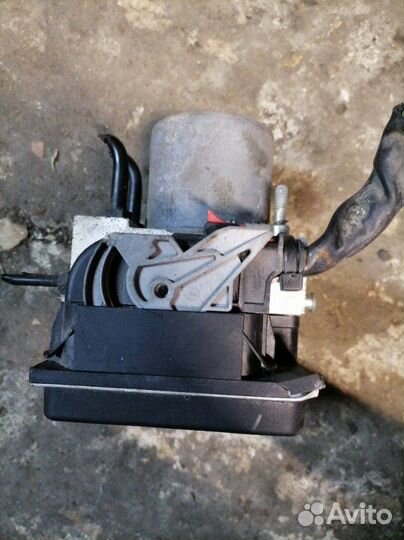 Блок abs Audi A4 B7 BWE 2007