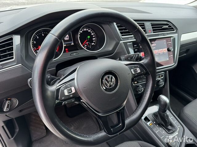Volkswagen Tiguan 1.4 AMT, 2020, 96 900 км объявление продам