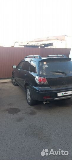 Mitsubishi Outlander 2.4 AT, 2003, битый, 182 000 км