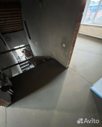 Механизированная полусухая стяжка пола