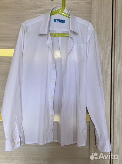 Рубашки школьные