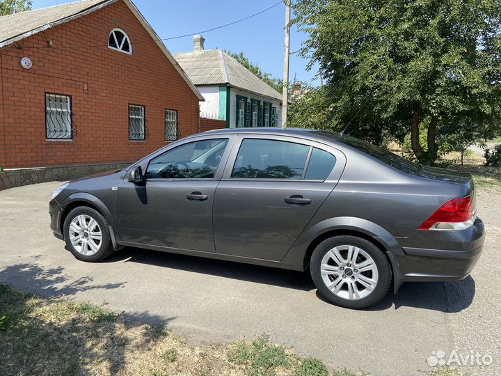 Opel Astra 1.6 AMT, 2010, 160 000 км