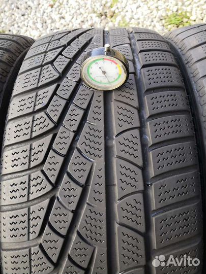 Pirelli Winter Sottozero 210 225/45 R18
