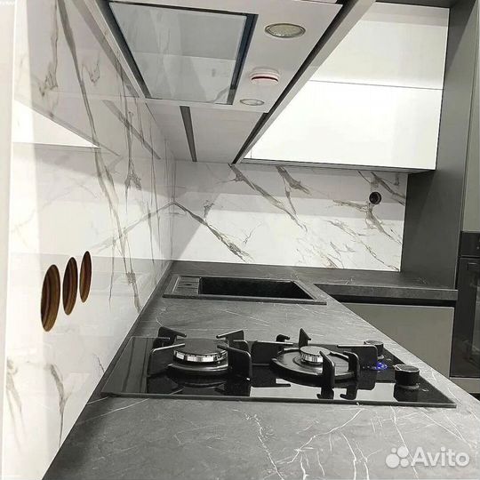 Красивая кухня на заказ собственное производство