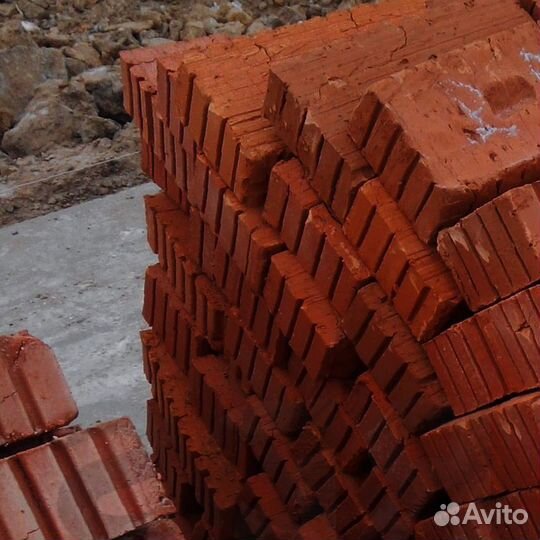 Прочный керамический кирпич