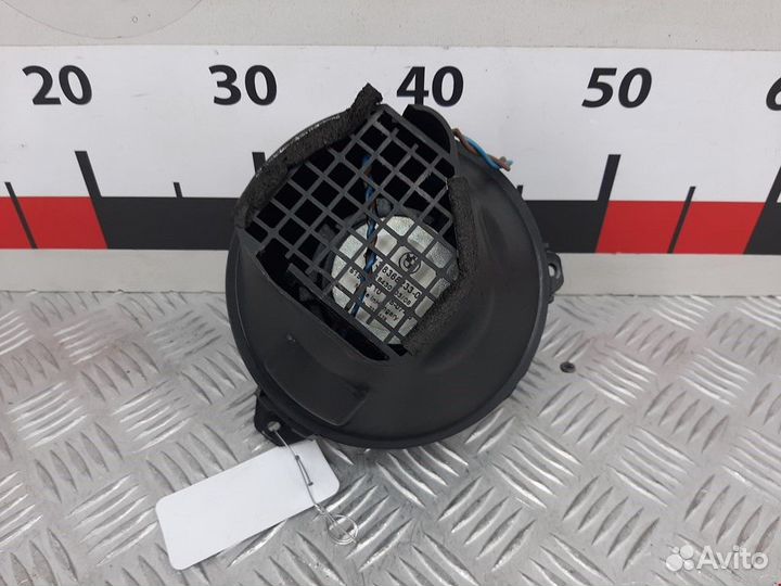 Динамик BMW 3 E46 рест. 2005 65138368233
