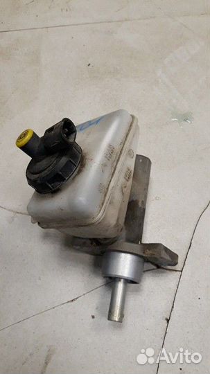 Главный тормозной цилиндр