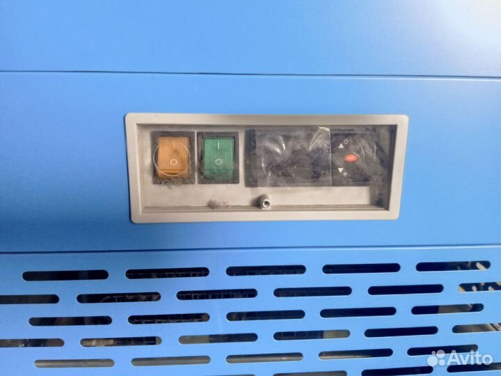 Морозильная бонета бу