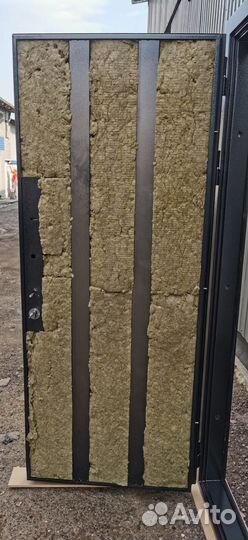 Дверь входная металлическая