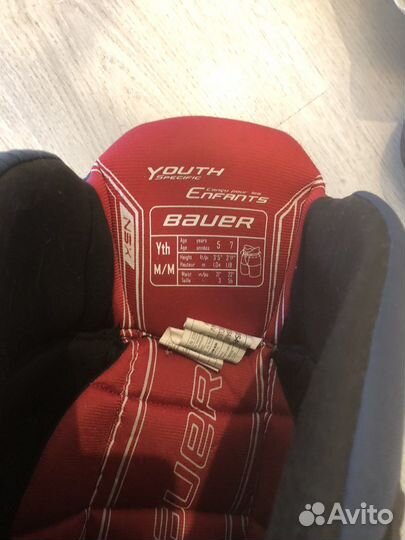 Хоккейная форма, коньки, клюшки