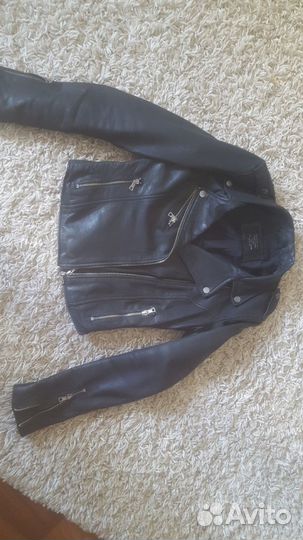 Кожаная куртка zara