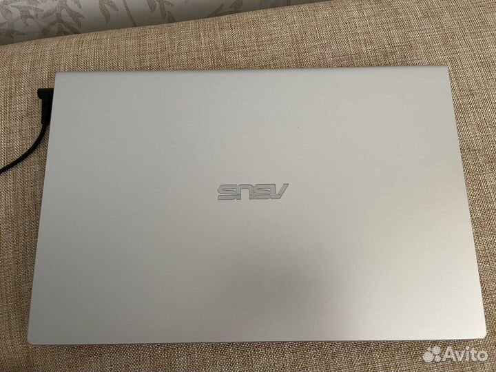 Ноутбук asus