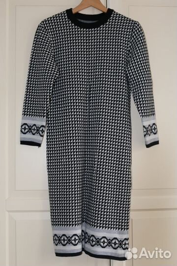 Платье вязаное трикотаж теплое геометрия