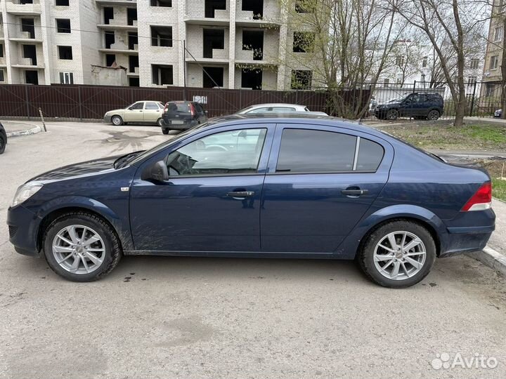 Opel Astra 1.6 МТ, 2012, 138 000 км