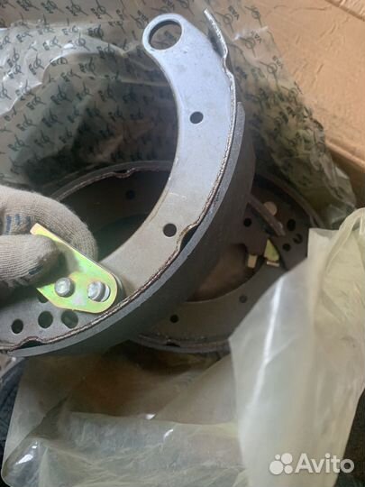 Тормозные колодки УАЗ патриот задние