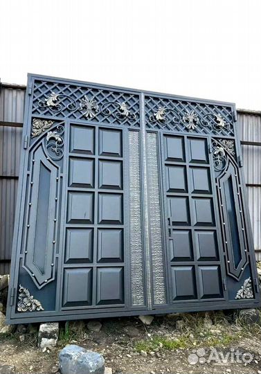 Ворота в Махачкале классические