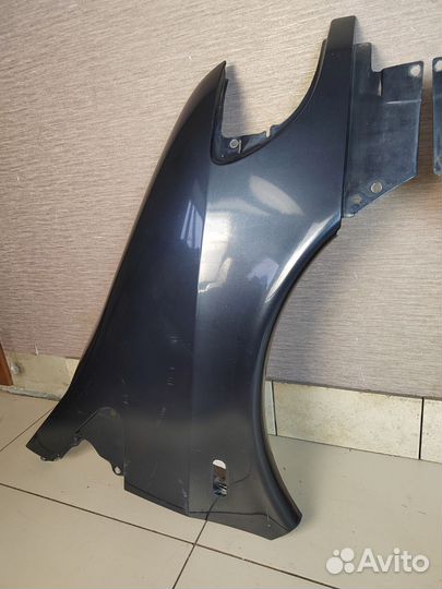 Мерседес Вито w638 передние крылья