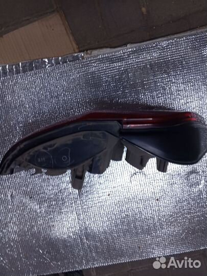 Mitsubishi galant 8 99г фонарь задний правый