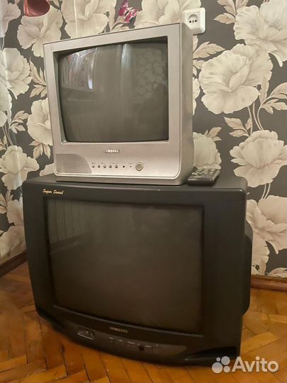 Телевизор samsung