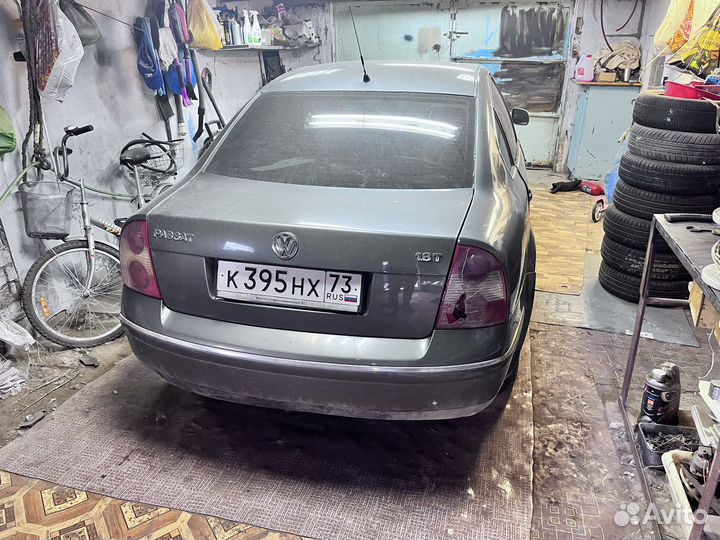 Разбор пассатов. Опель Вектра с 1.8 спереди черный. Опель Вектра Cosmo. Opel Vectra c без заднего знака