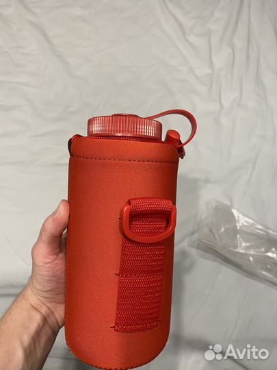 Спортивная бутылка для воды Supreme оригинал фляга