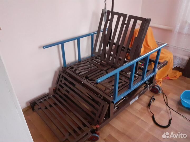 Кровать медицинская для лежачих больных